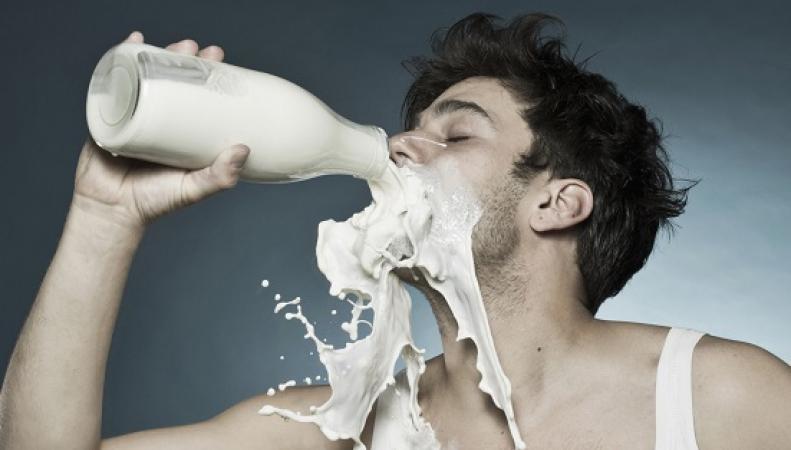 Учёные раскрыли опасность молока для зрения