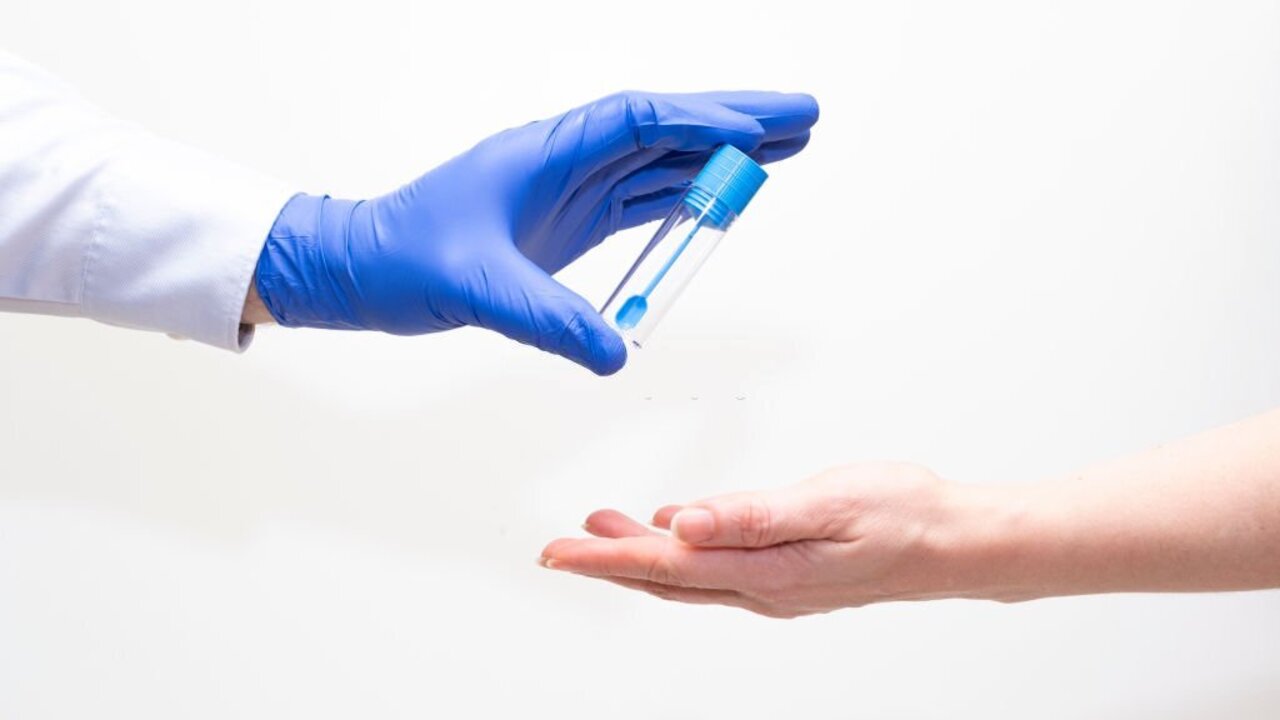 Американцам позволили сдавать фекалии за деньги: Новости: Наука и ...