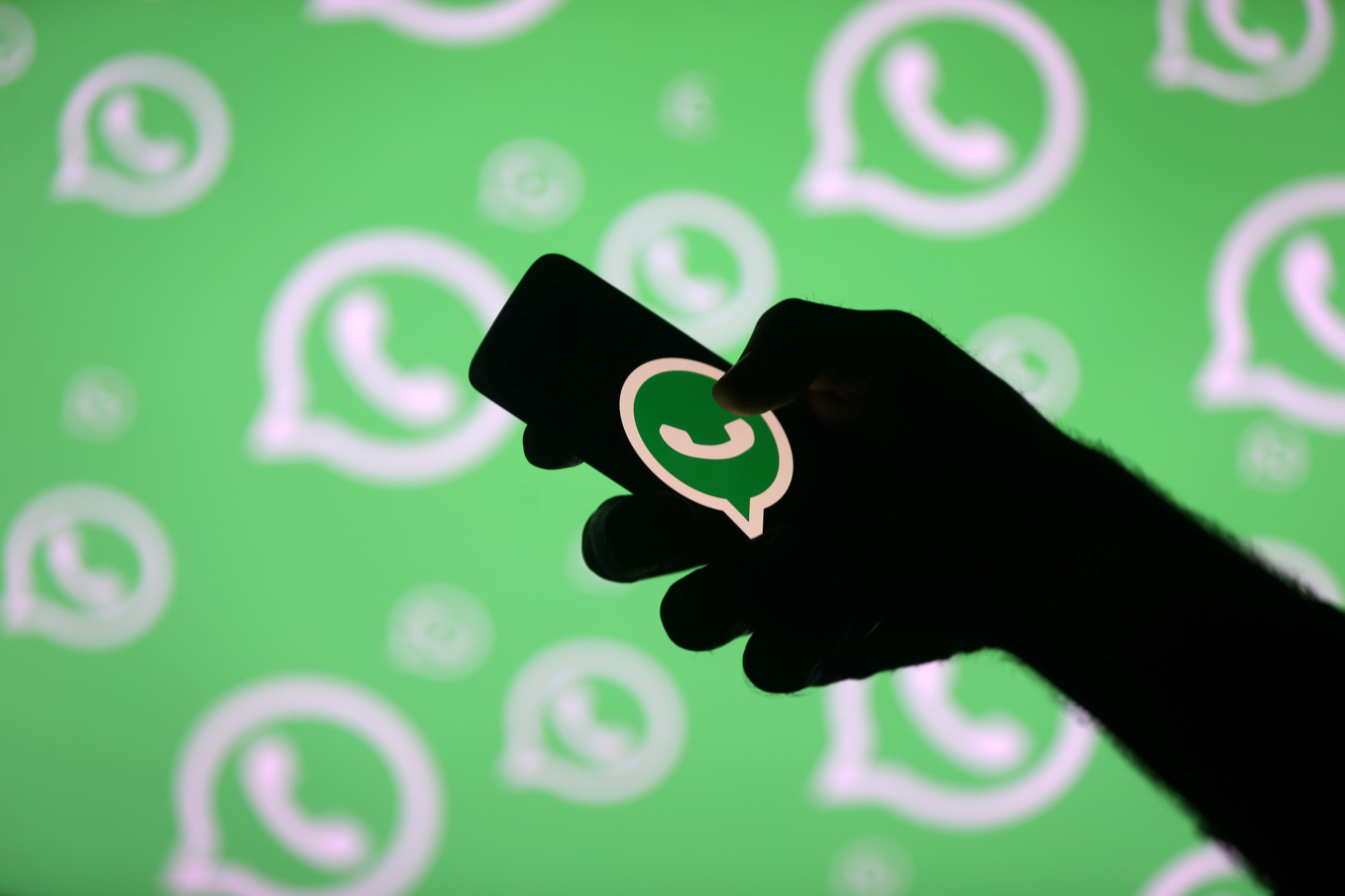 В WhatsApp для компьютеров появятся архивные чаты