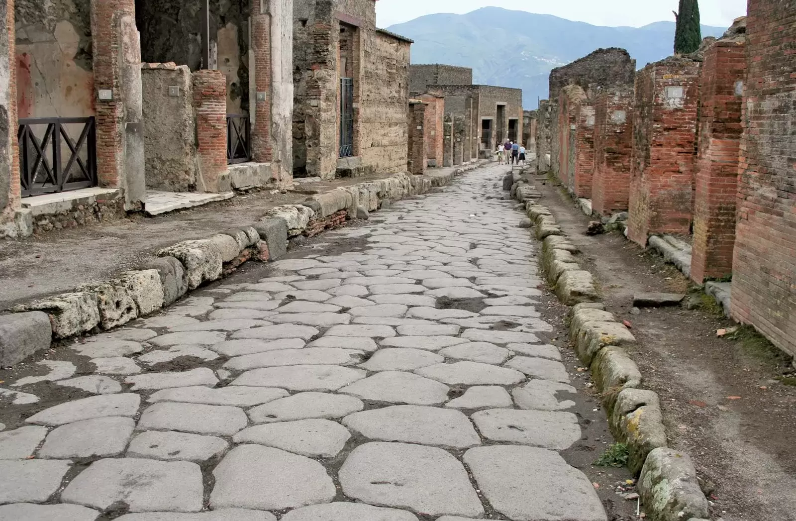 Что археологи нашли в Помпеях после извержения вулкана