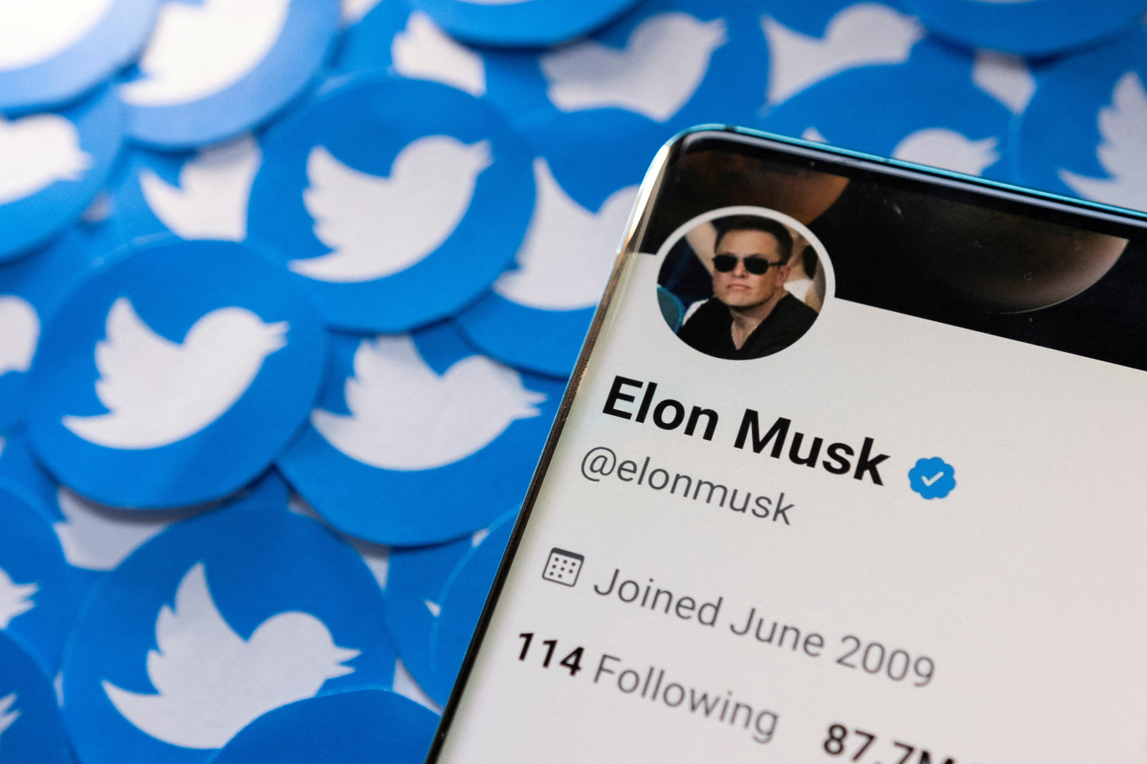Илон Маск рассказал, для кого Twitter может стать платным