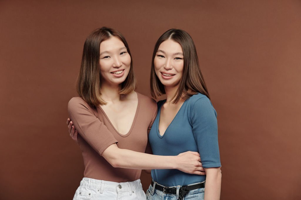 Психологи обнаружили поразительную разницу в интеллекте близнецов, выросших раздельно в США и Южной Корее