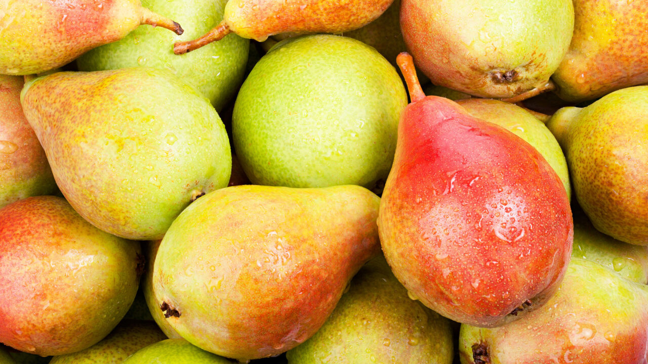 Груша видная. К чему снятся груши. Сонник груши ела. К чему снятся груши спелые. Сонник груши ела.