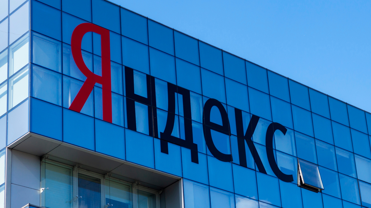 Основатель Яндекса покинул компанию из-за санкций — Ferra.ru