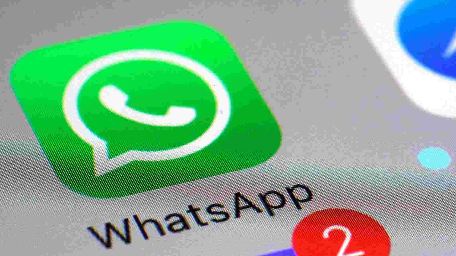 В WhatsApp разрешат оставлять подписи под сообщениями