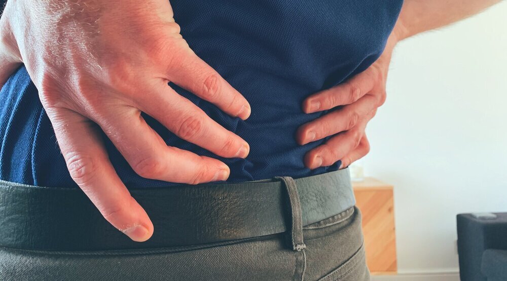 Пять причин, почему у вас может болеть спина