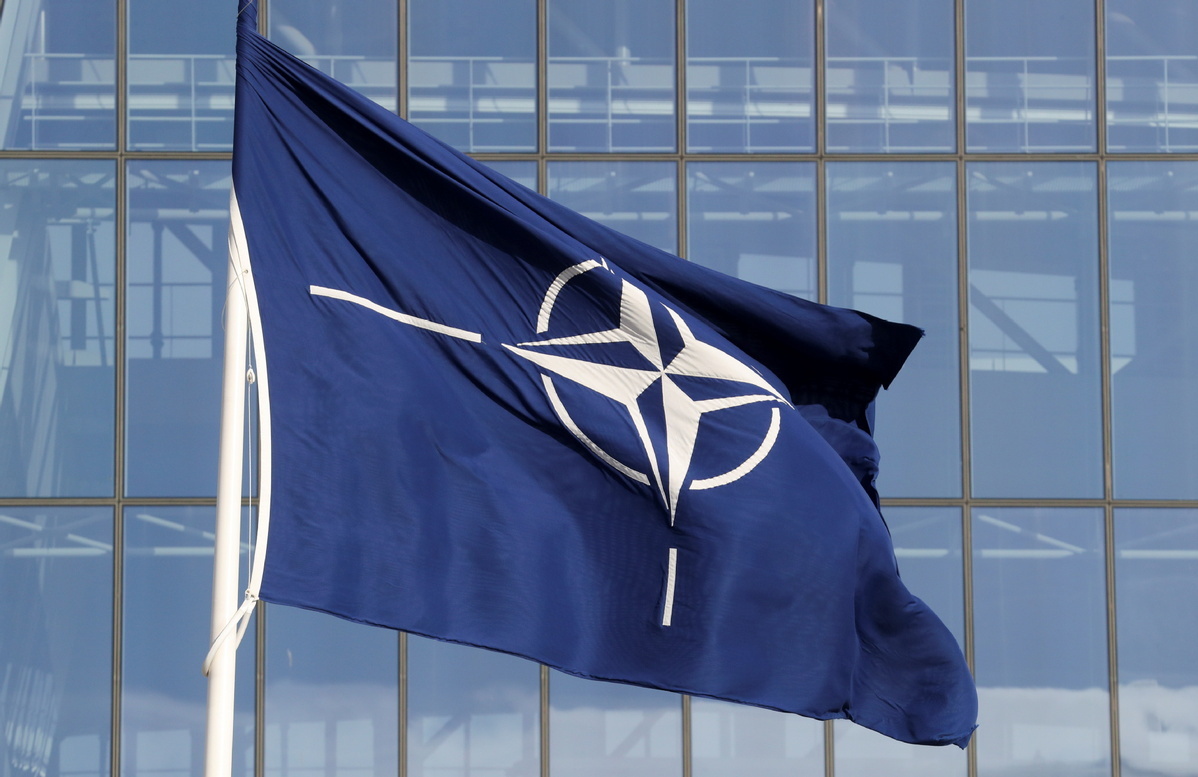 Эксперт объяснил, почему НАТО не вмешивается в конфликт на Украине