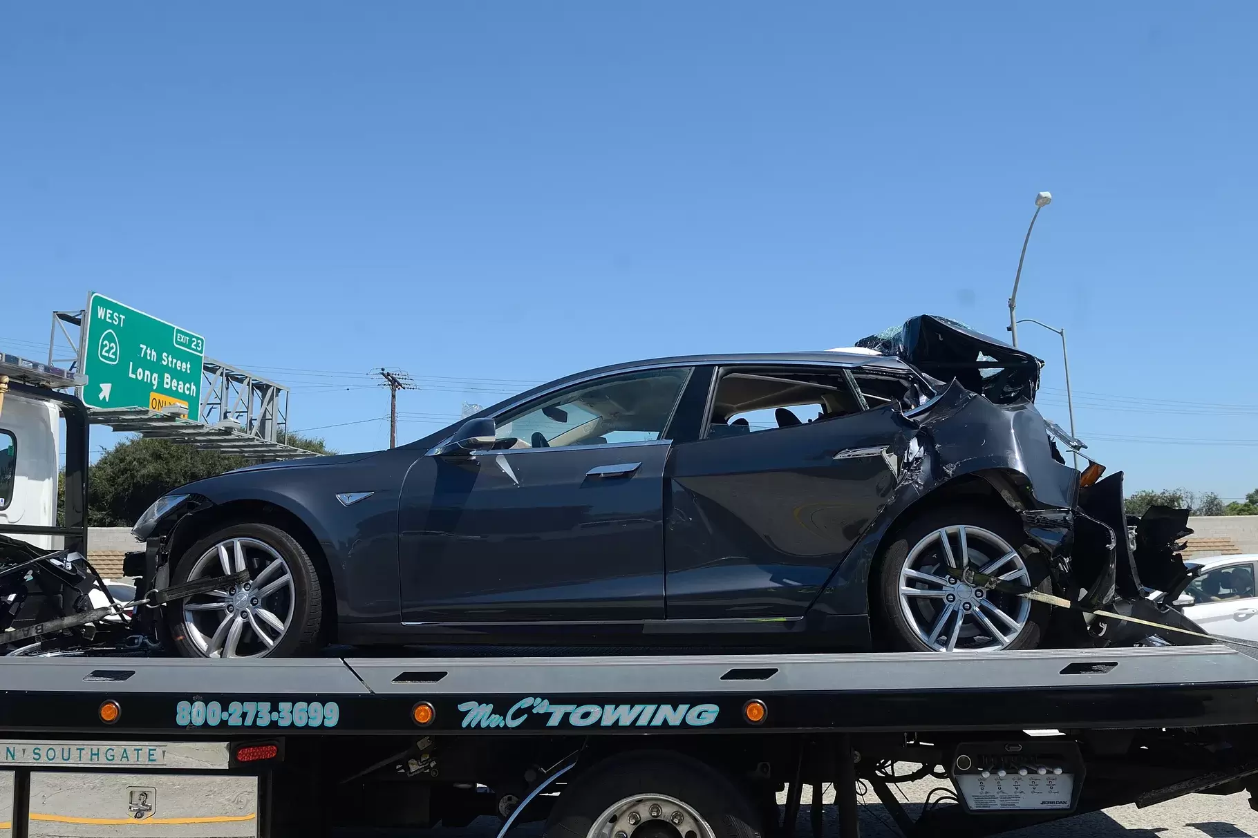Tesla возглавила американский список автопилотов-виновников в авариях