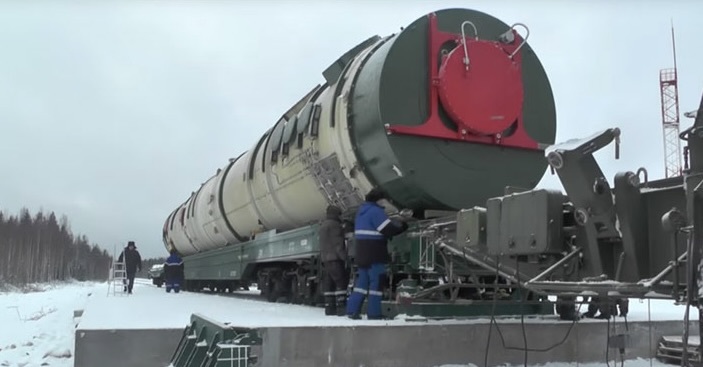 В России разработают серийные ракеты Сармат