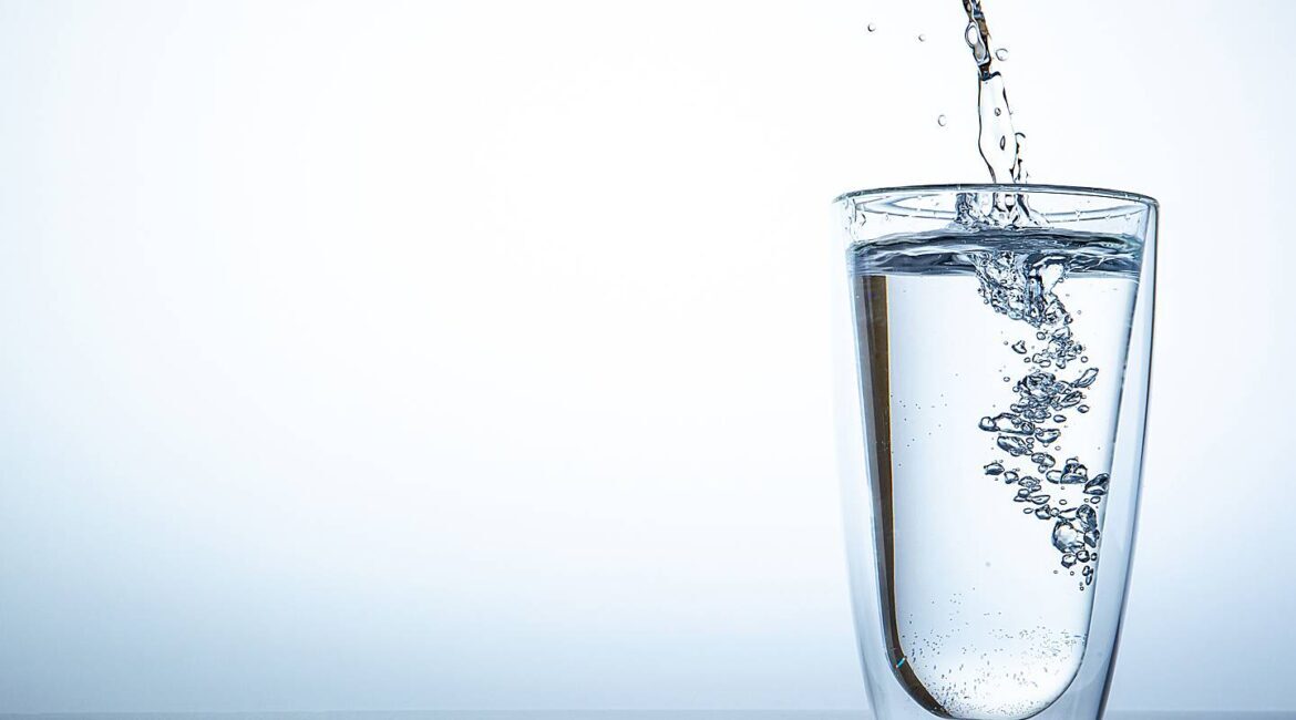 Что будет с вами, если вы станете пить по восемь стаканов воды ежедневно