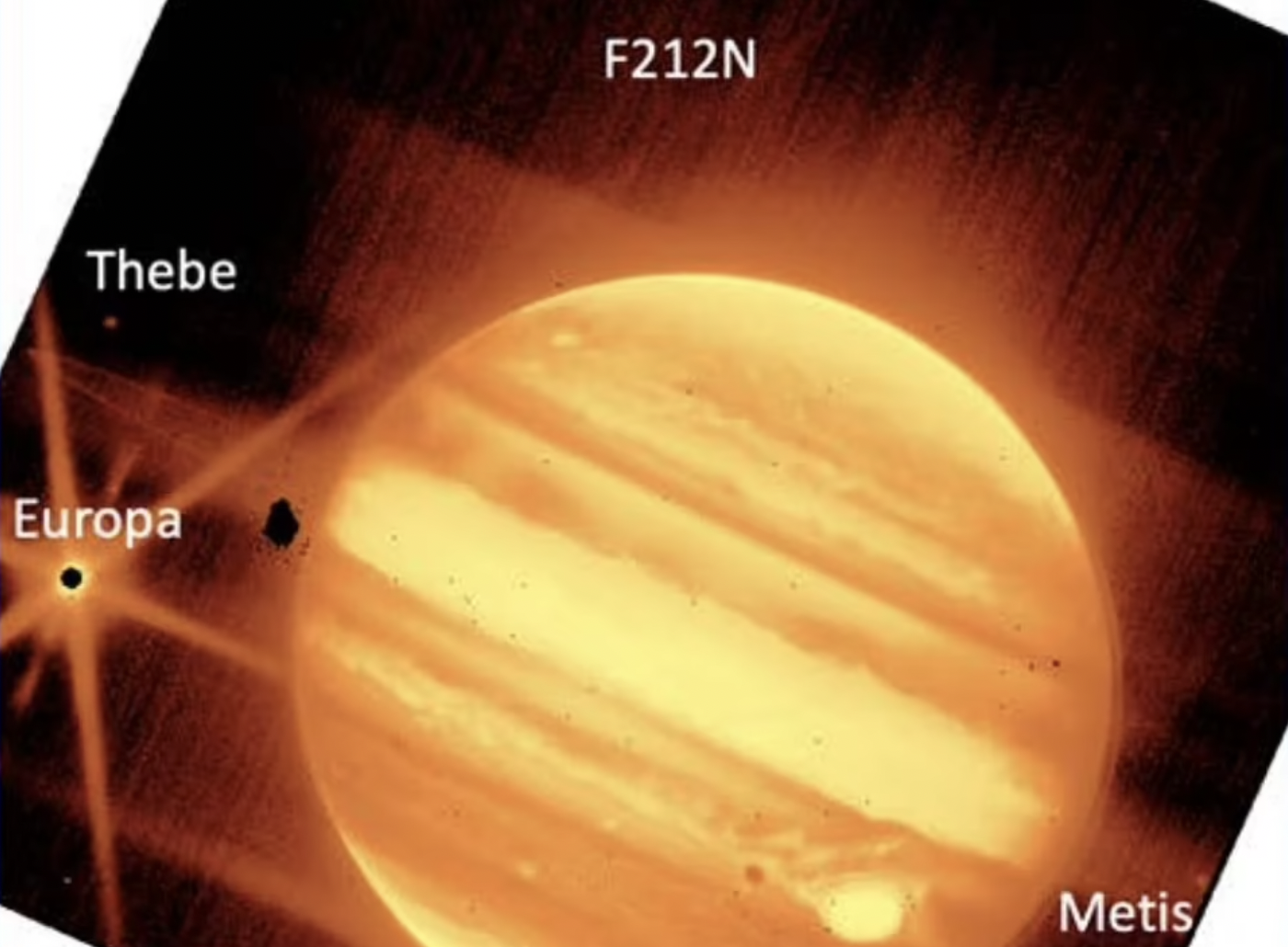 Революционный телескоп Джеймса Уэбба прислал снимки Юпитера
