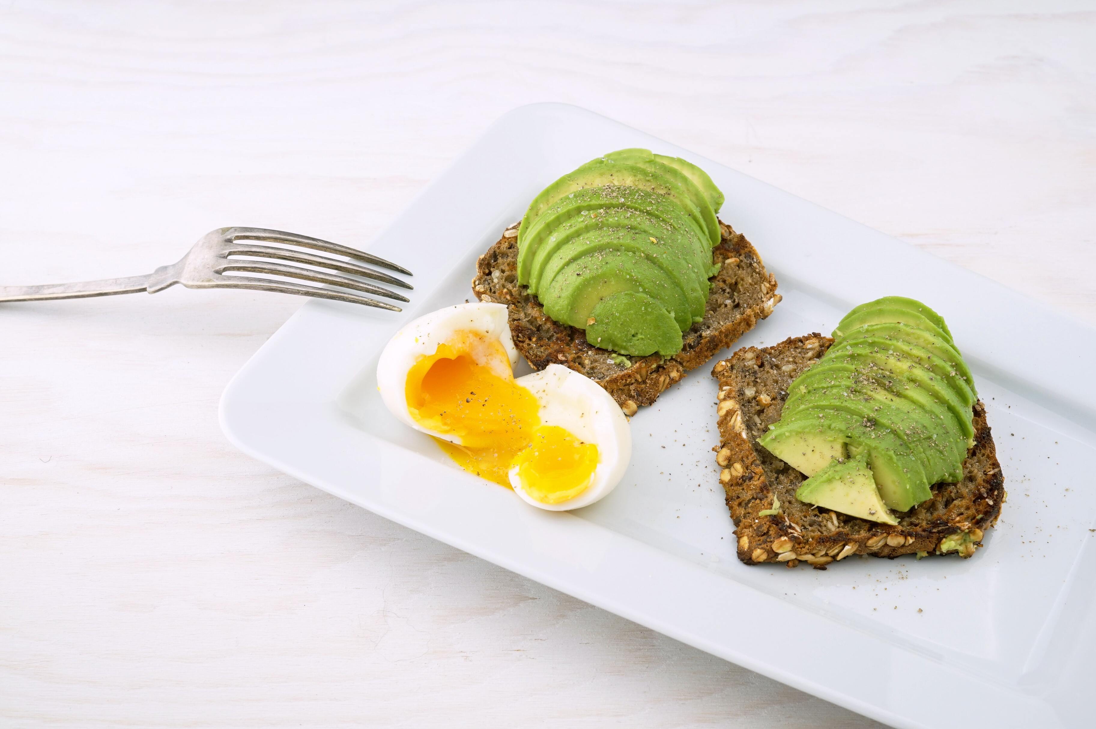 Диетологи назвали лучший завтрак для здоровья сердца