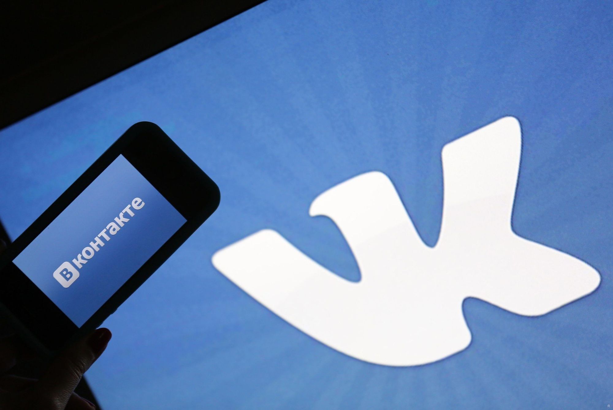 Вконтакте будет рассылать уведомления своим пользователям, если их аккаунт взломают в других сервисах