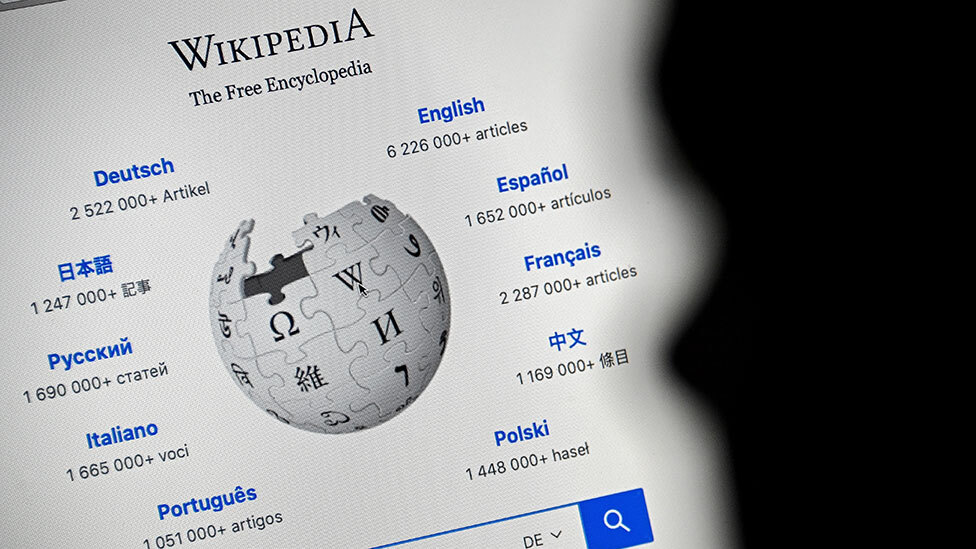 Представитель «Википедии» в России прокомментировал остановку работы аналога энциклопедии