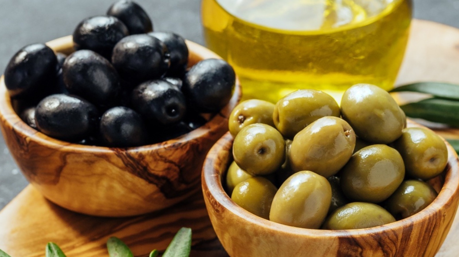 Какие оливки полезнее: зелёные или чёрные