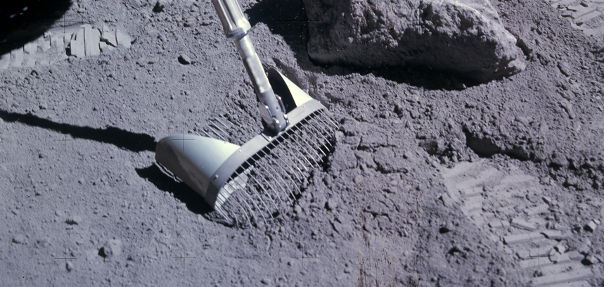 Ученые нашли способ создавать кирпичи из лунного камня