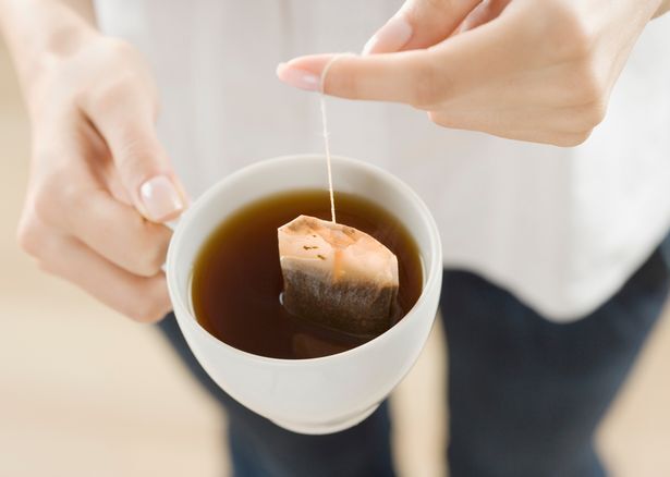 Правда ли, что слишком горячий чай или кофе приводят к раку горла