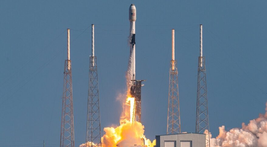 Илон Маск отправит ещё 7,5 тысяч спутников интернета Starlink на орбиту Земли