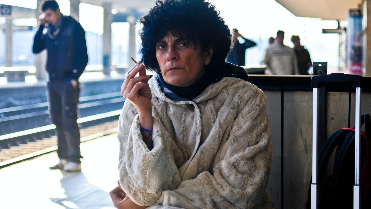 Женщины чаще мужчин болеют Альцгеймером: почему — Ferra.ru