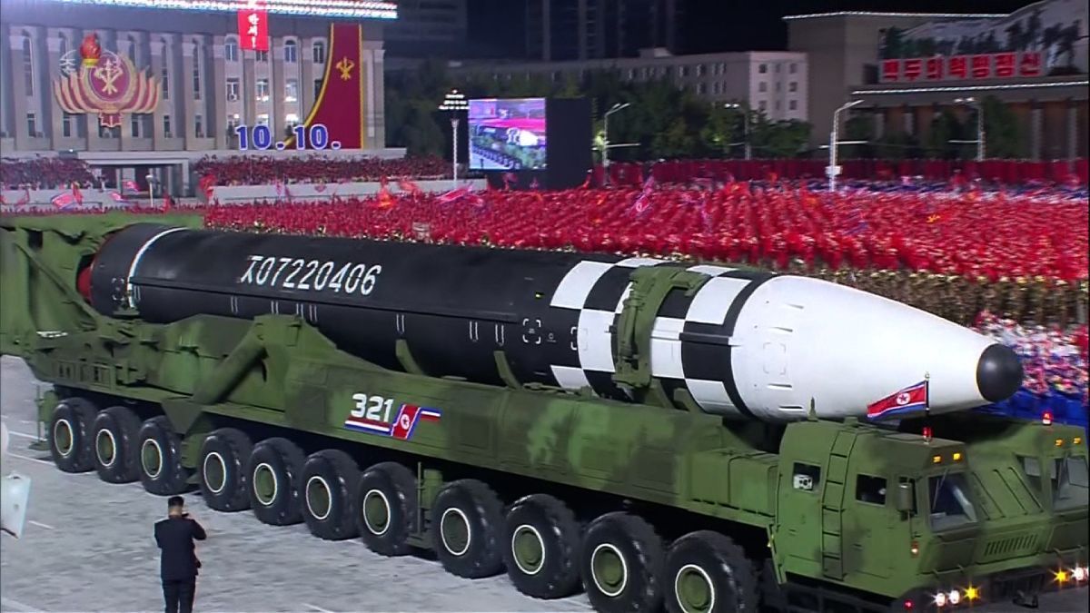 Береговая охрана Японии сообщила о пуске Северной Кореей баллистических ракет