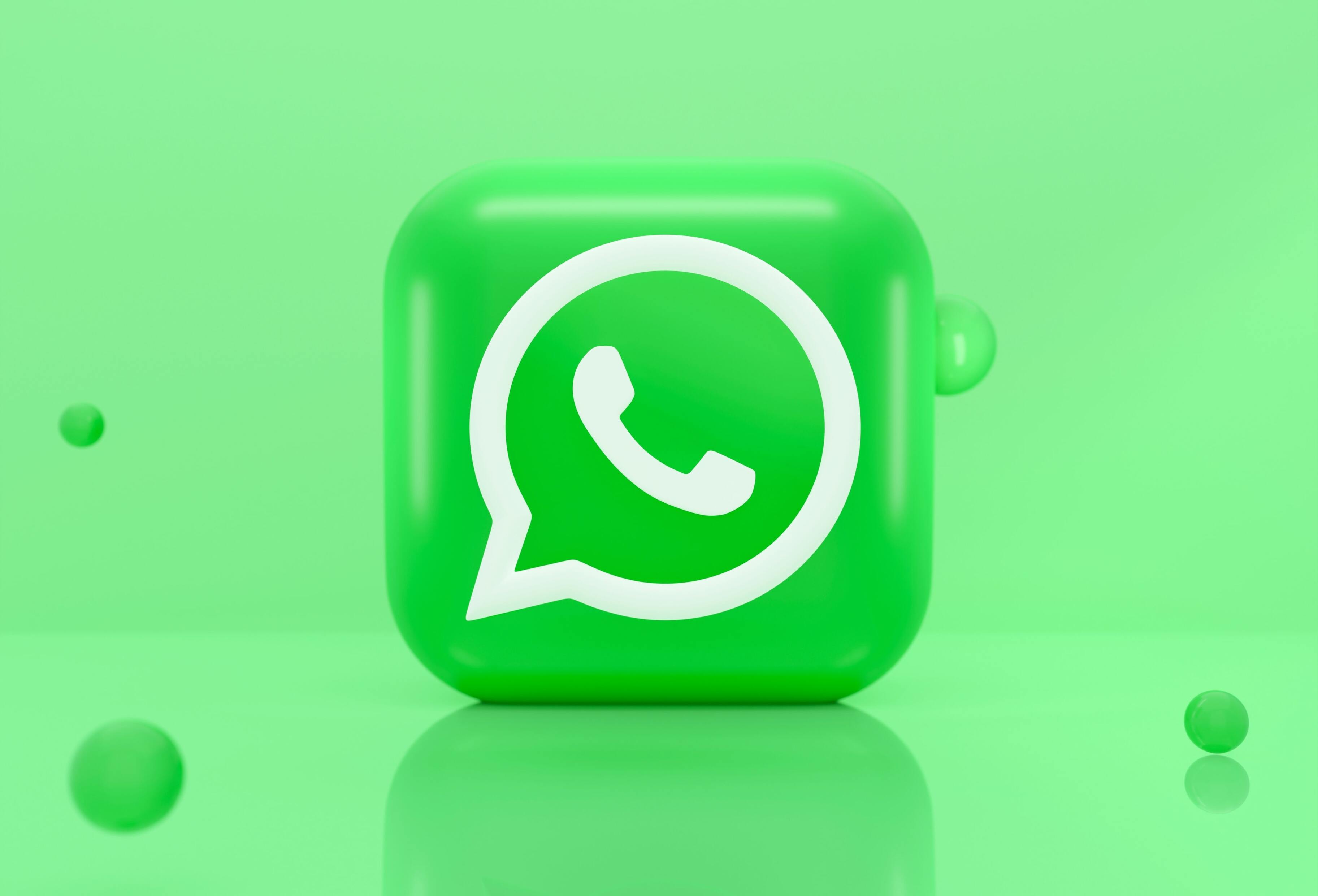 Концепт показал, как WhatsApp мог бы стать удобнее