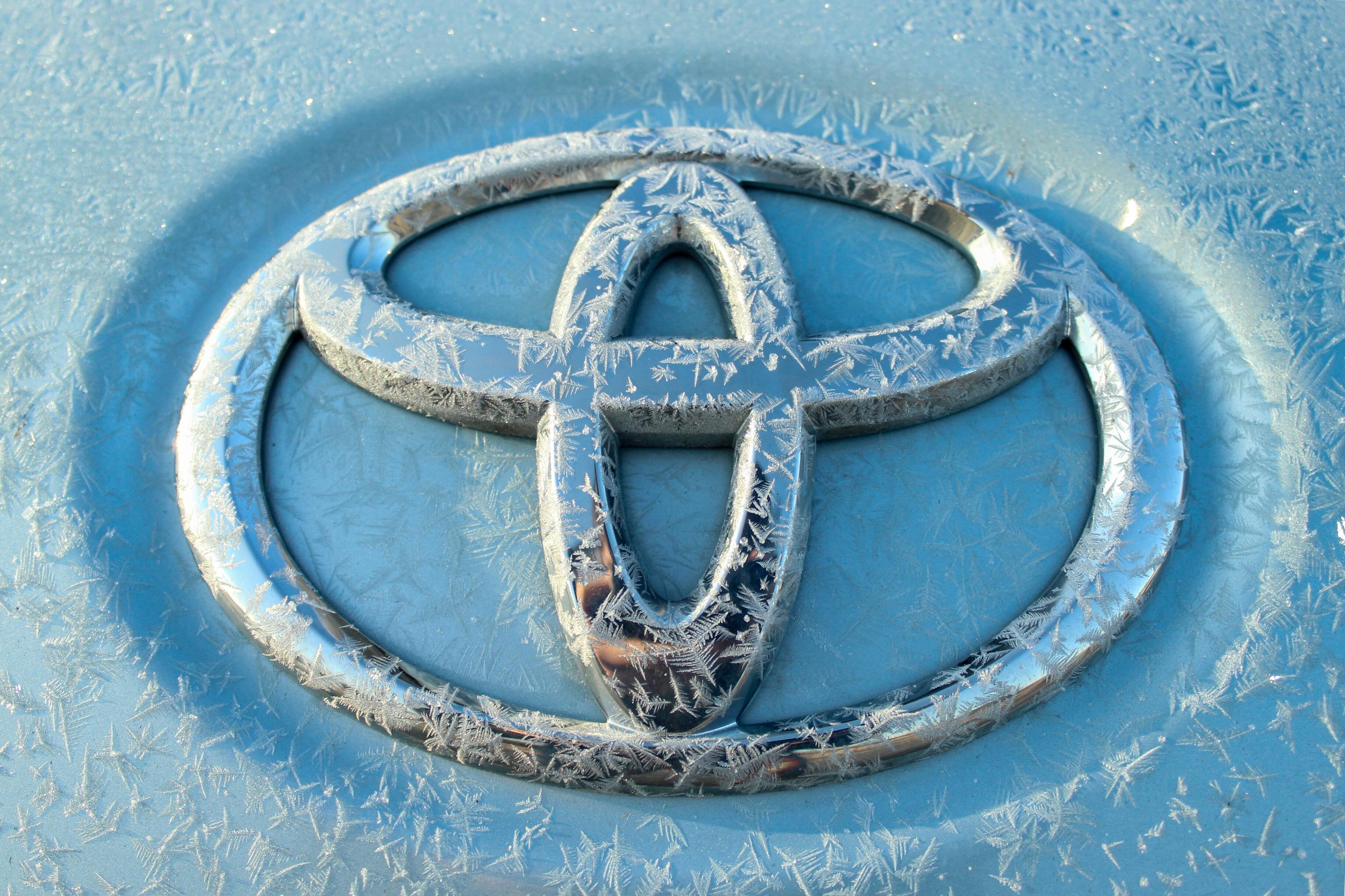 Toyota вновь напрямую поставляет запчасти в Россию