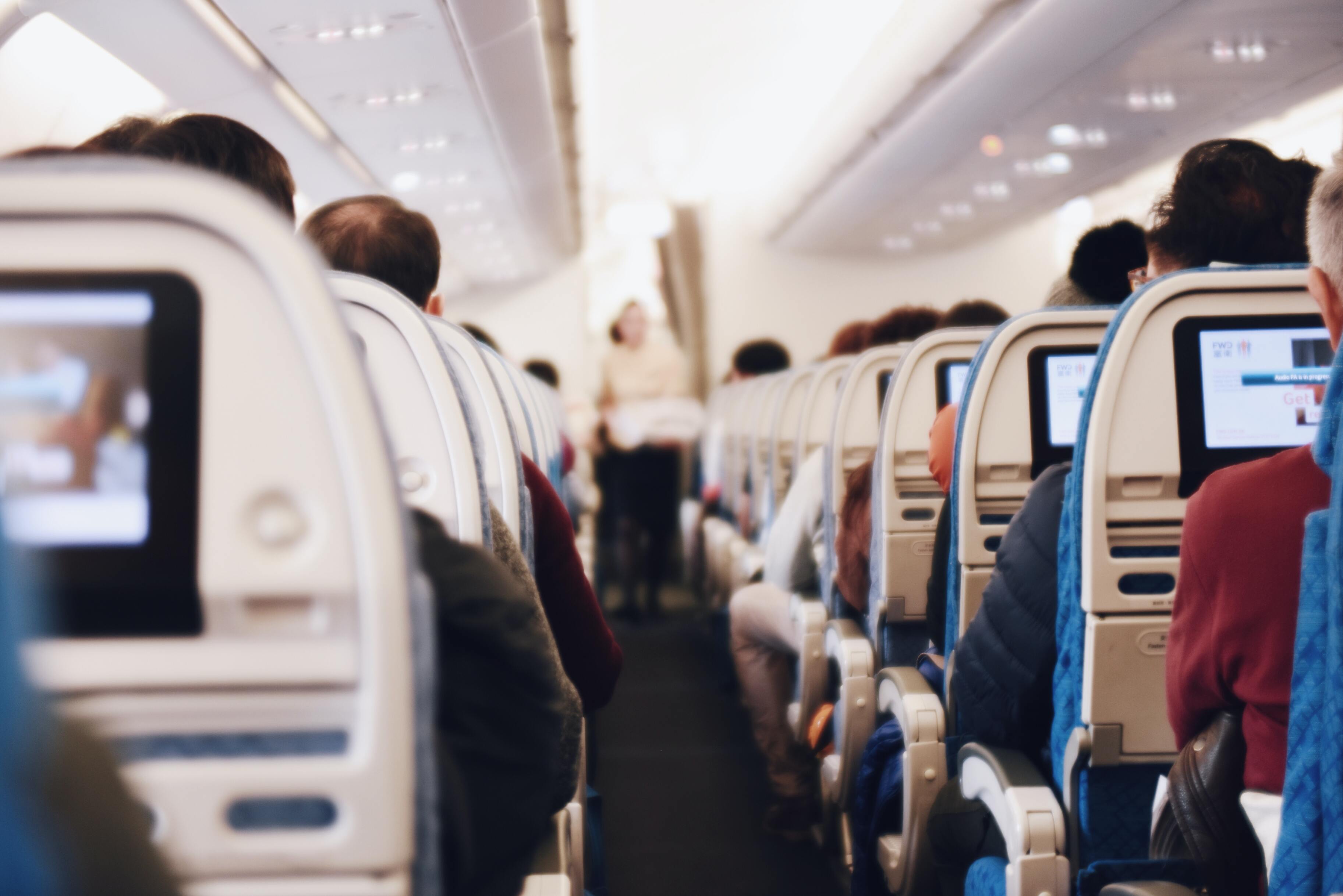 Авиакомпания случайно раскрыла список “запрещенных к полетам” людей