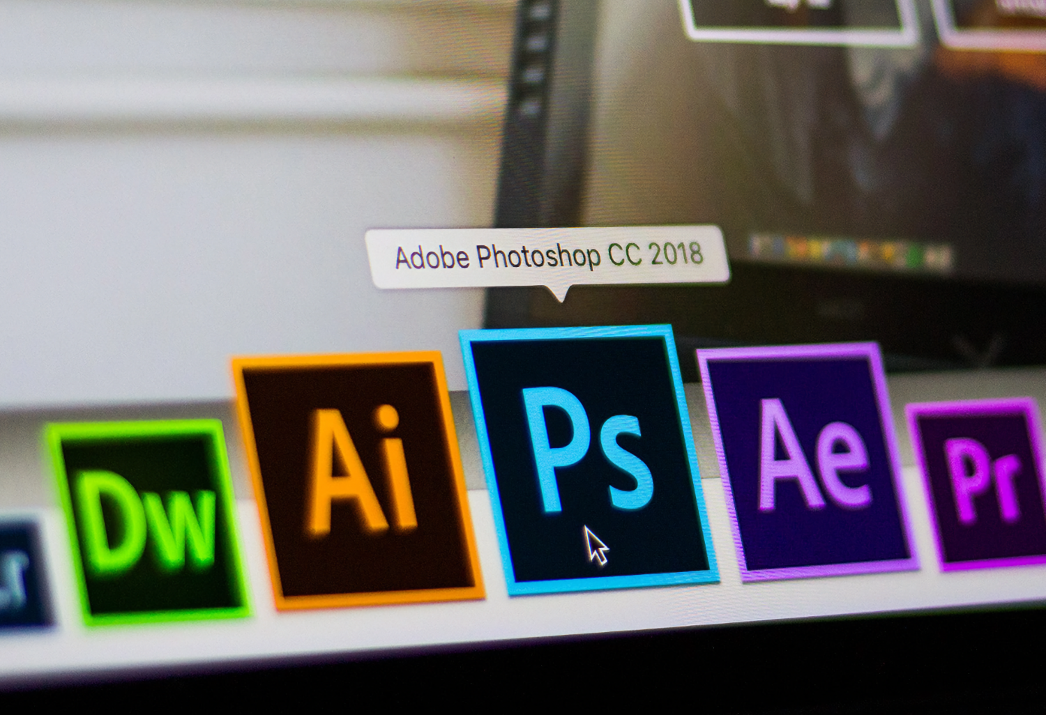 Photoshop и прочие программы Adobe вновь можно скачать из России. Спустя почти год после блокировки