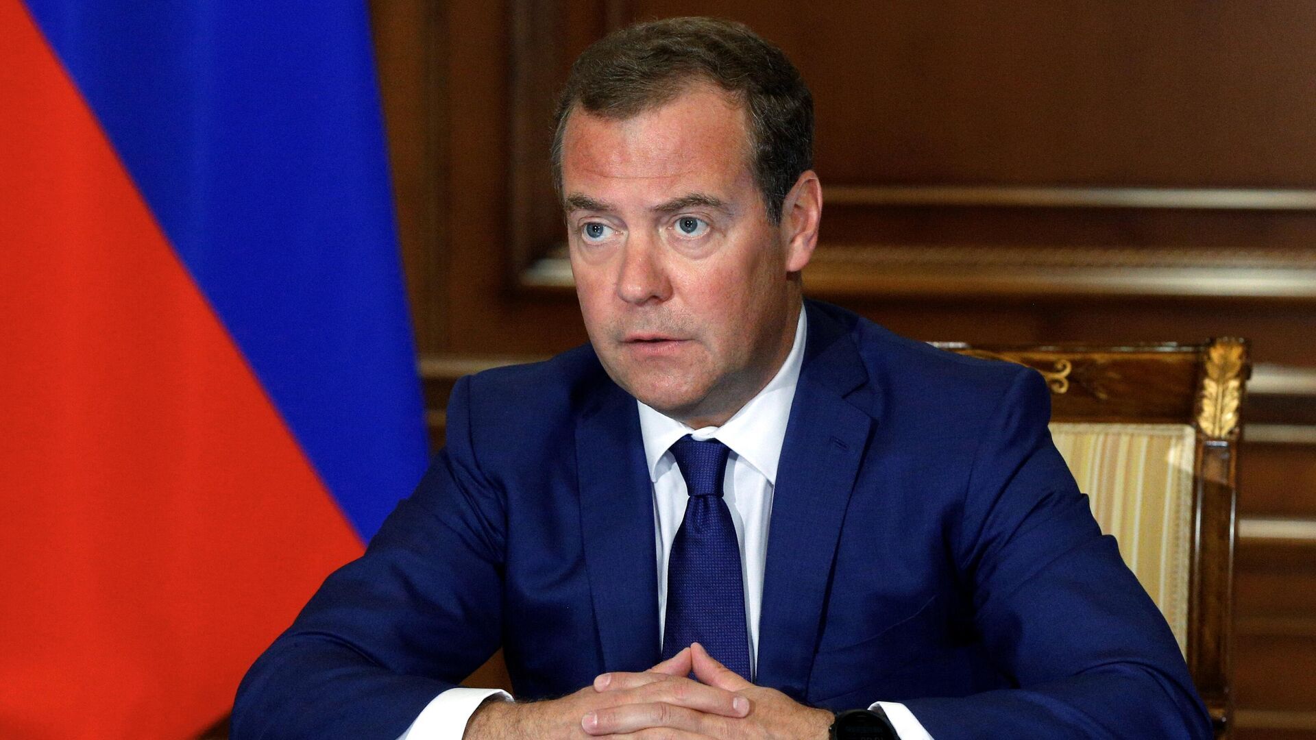 Медведев рассказал о пользе пиратских программ