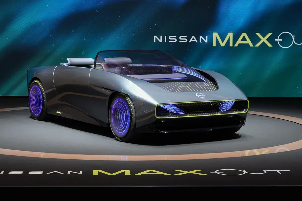 Футуризм во всей красе: Nissan представил необычный кабриолет будущего
