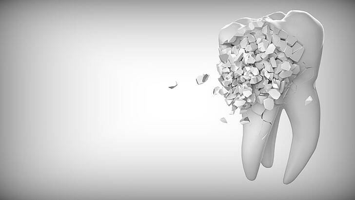 Стоматолог предупредила о вреде жвачки для зубных пломб из-за их изнашивания и перенапряжения жевательных мышц