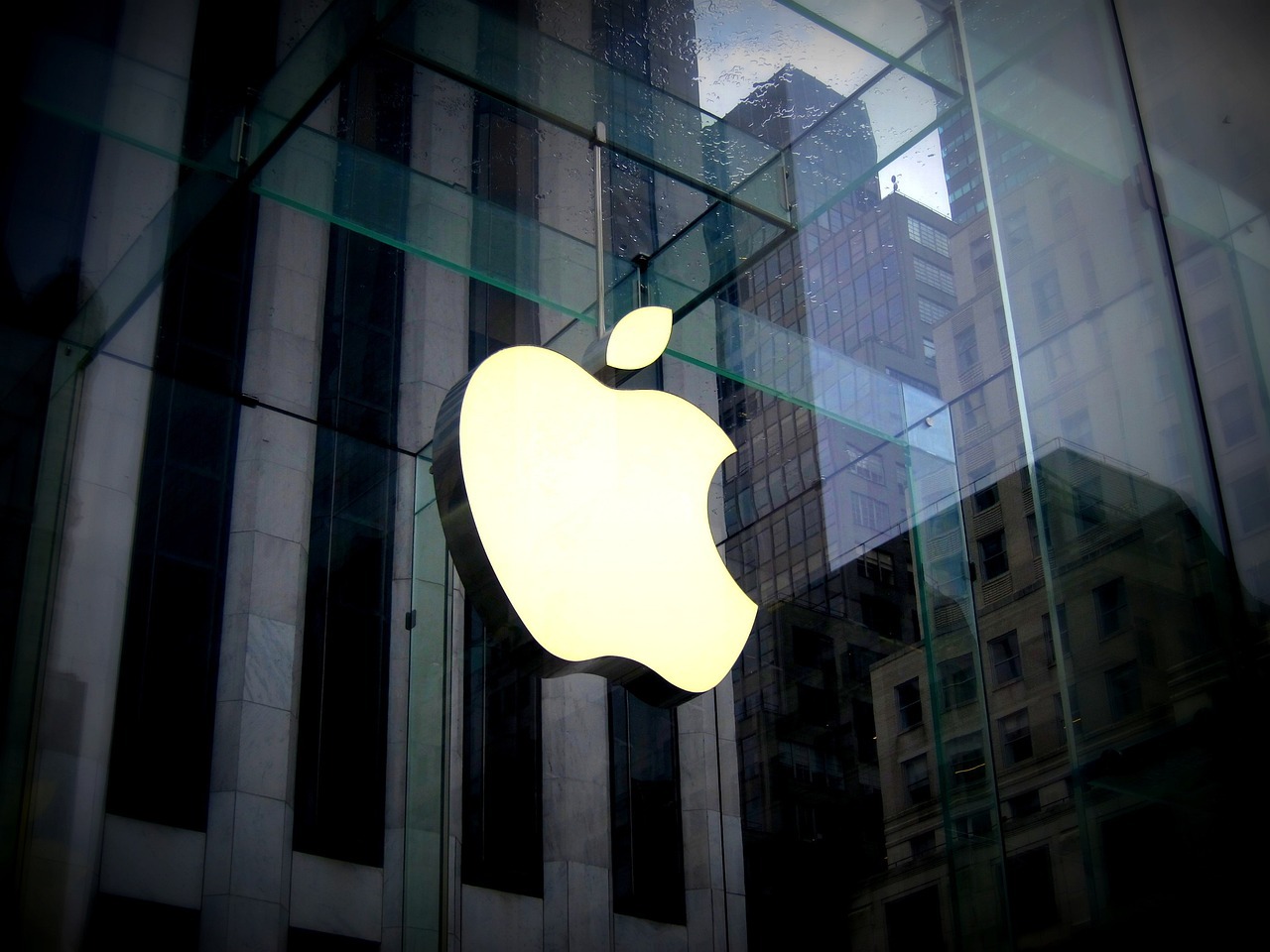 Apple заявила, что не хочет превратить iOS в клон Android