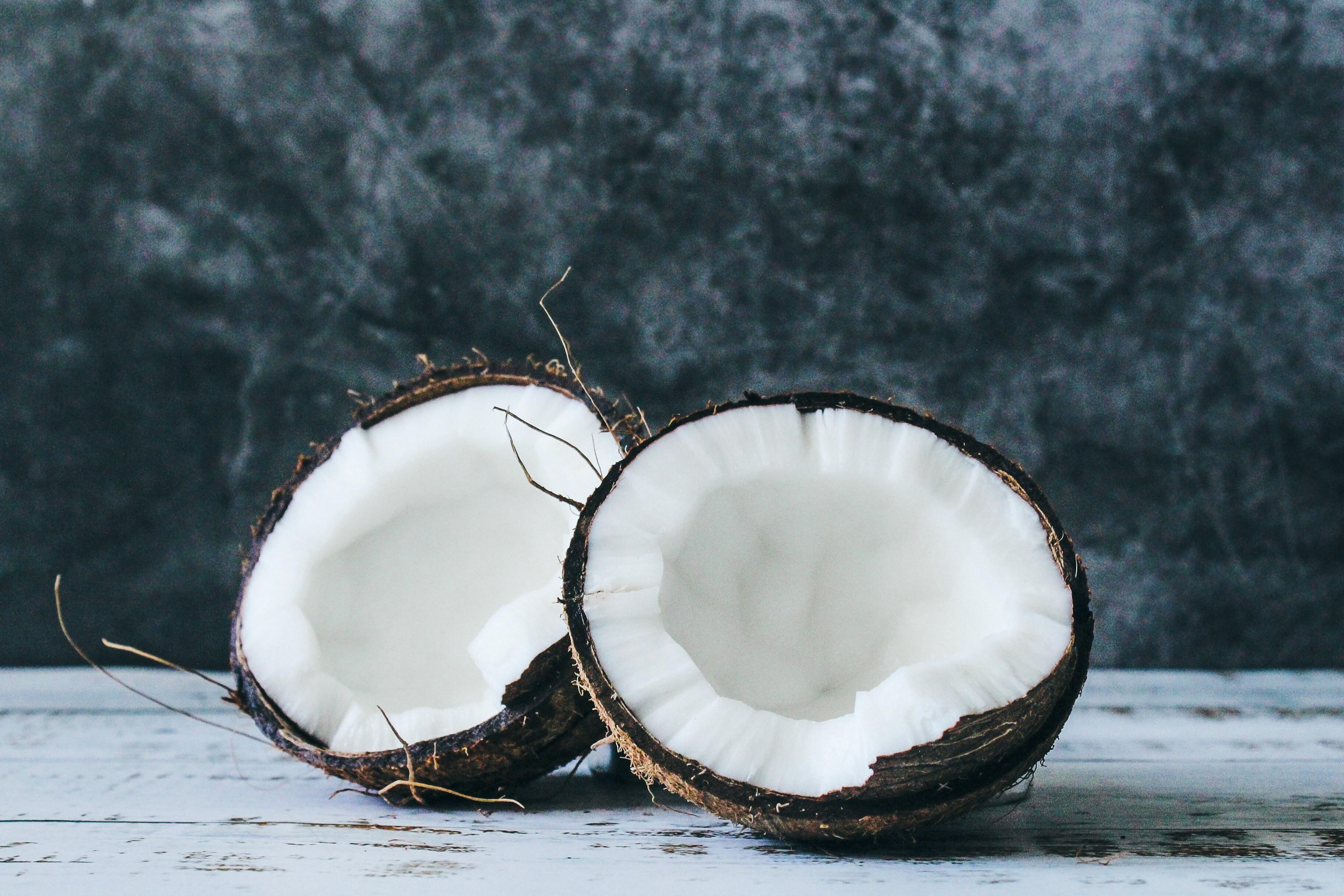 Учёные рассказали о пользе кокосового сахара для пожилых