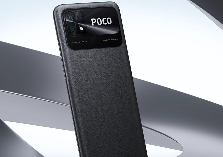 Смартфон за 6000 рублей: в Ситилинке распродают модели Xiaomi Poco