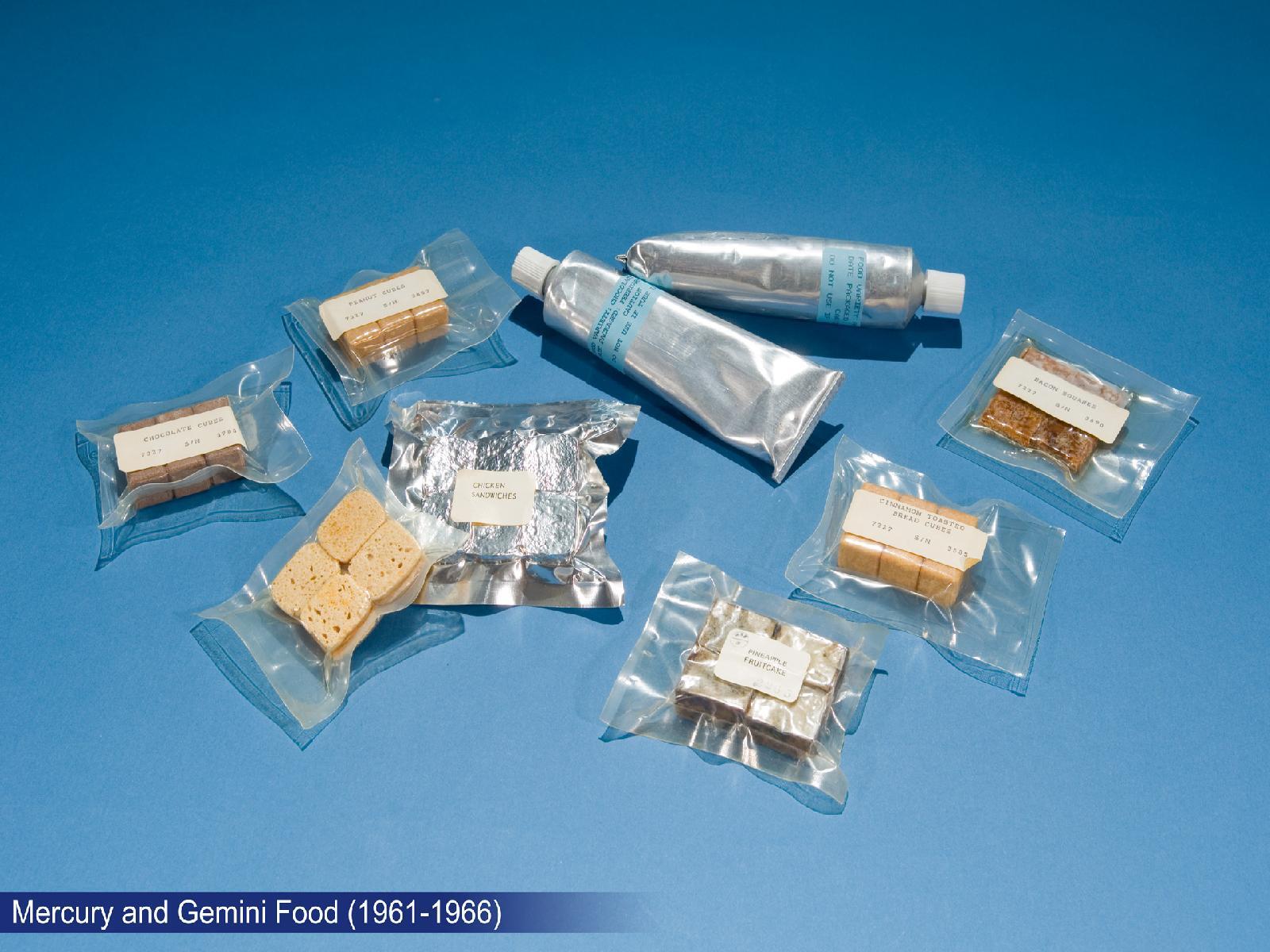 Рацион астронавтов программ Gemini и Mercury, 1961 — 1969 гг. Желатиновые кубики «не нравились практически никому»