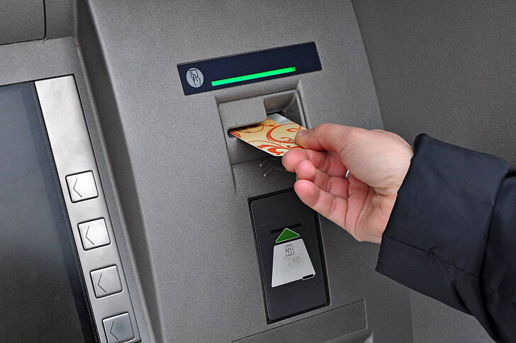 В России стало больше банкоматов на 1,8 тысяч штук