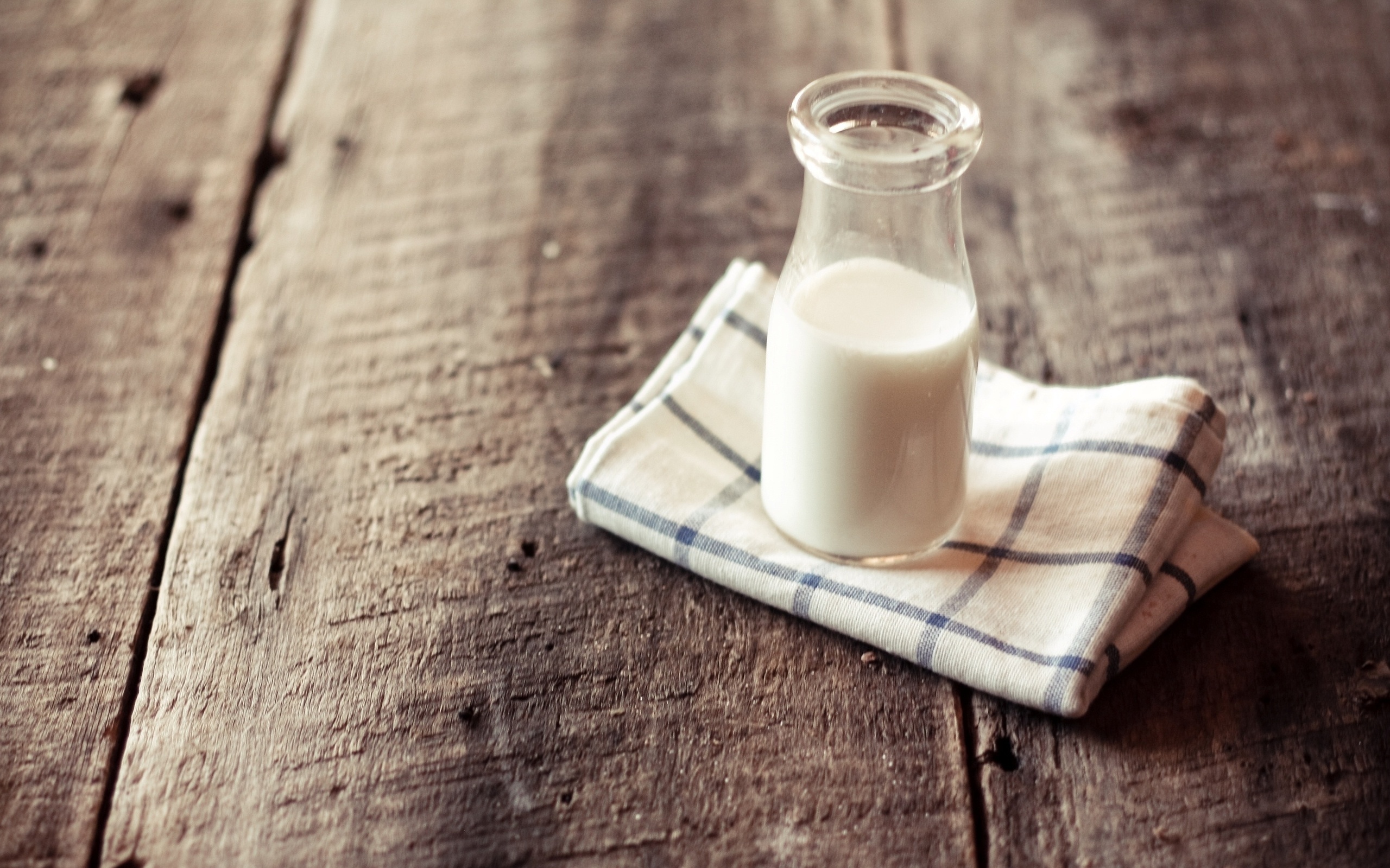 Диетолог рассказала о важности молока для здоровья пожилых людей