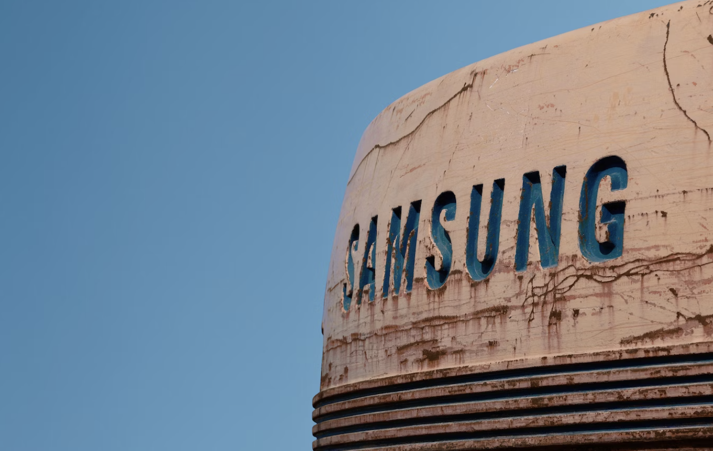 В Интернет попали конфиденциальные данные Samsung из-за популярного чат-бота