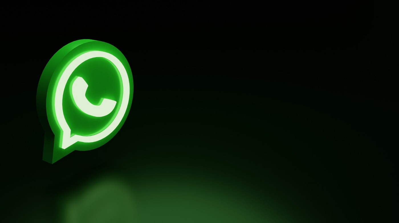 В WhatsApp при пересылке изображений и видео можно будет редактировать текст сообщений