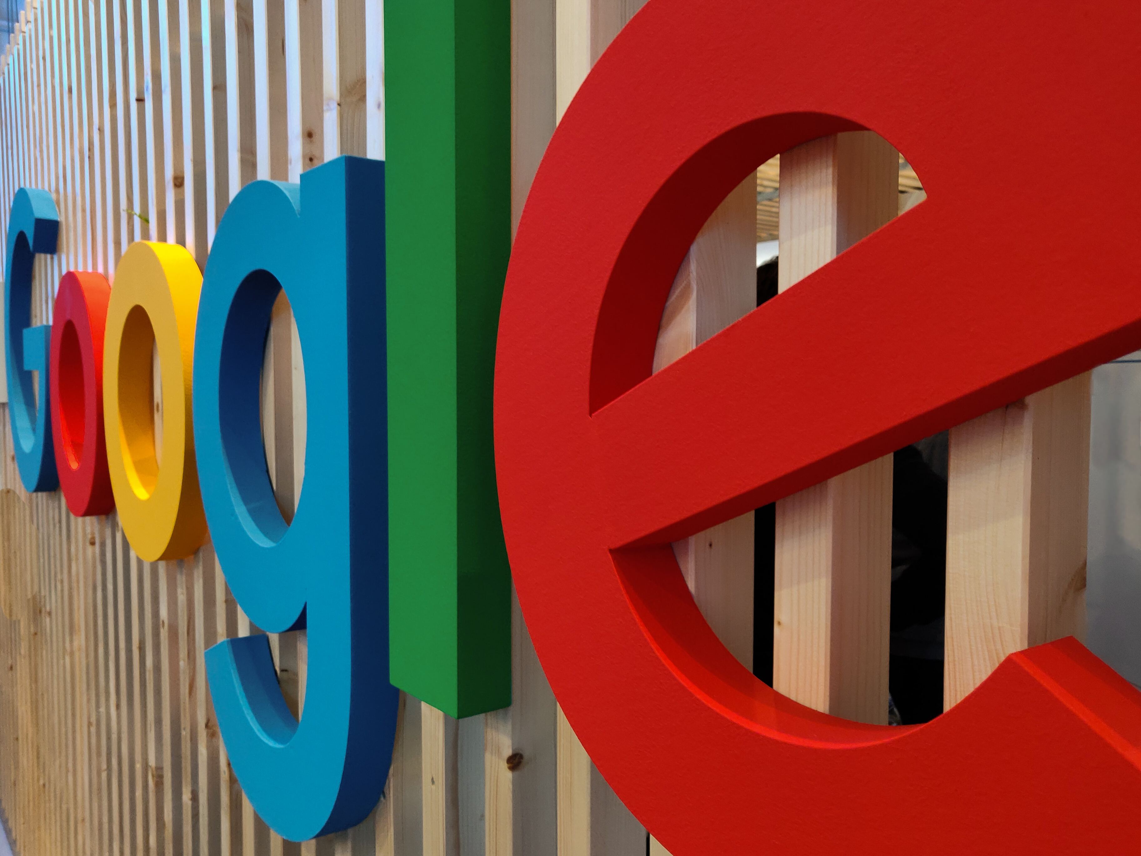 Антимонопольная служба оштрафовала Google на 4 млрд рублей