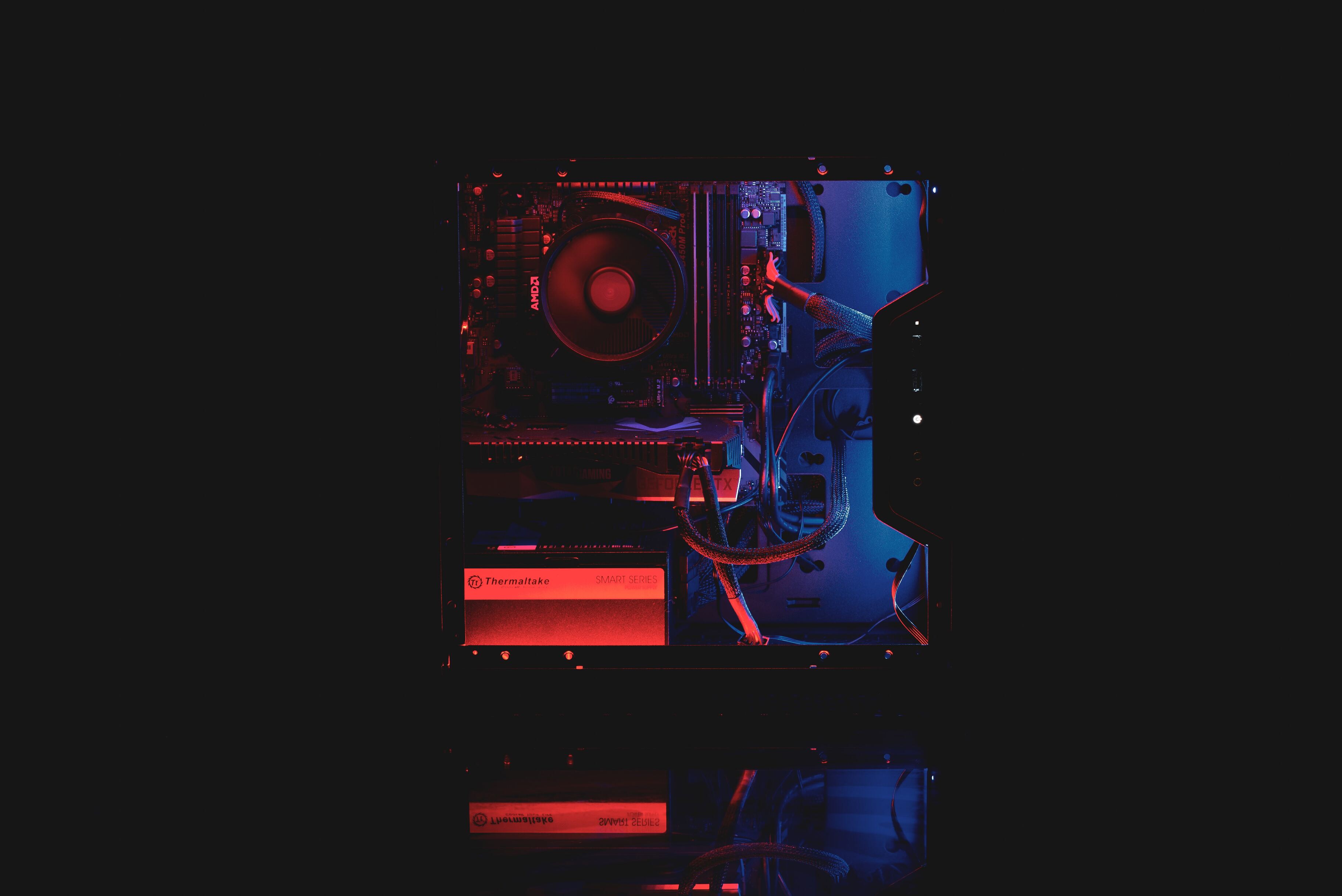 В России появились сразу два отечественных компьютера: «Ворон» и «Бобёр»