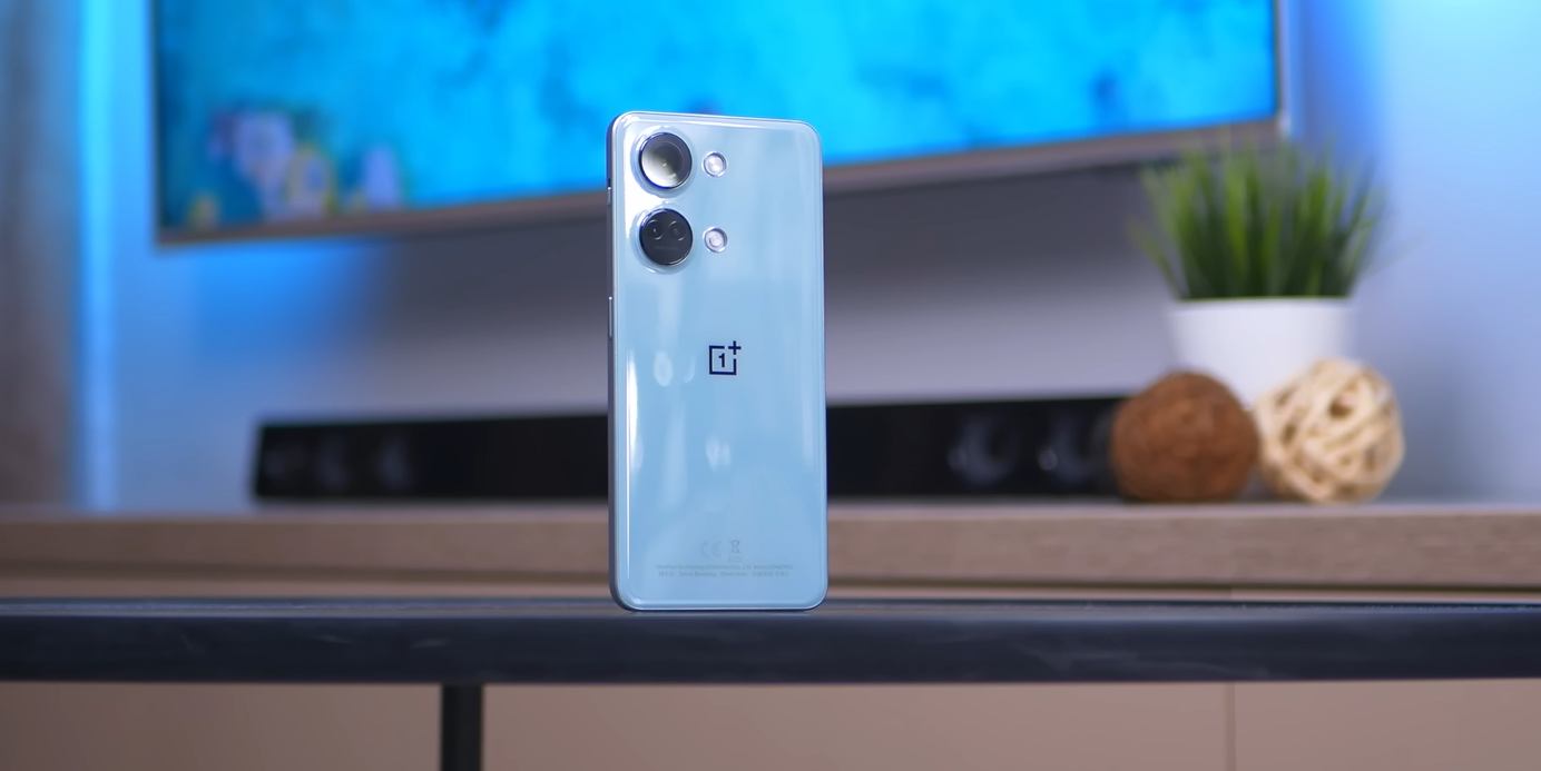 Новый смартфон среднего класса OnePlus Nord 3: стоит ли его заказывать из Китая