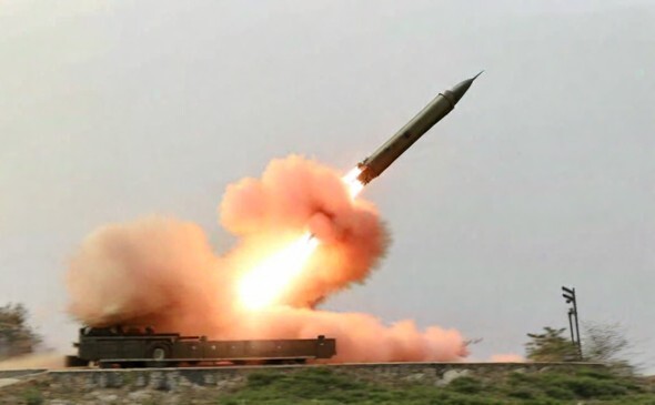 Пентагон: ракеты Северной Кореи способны долететь до США