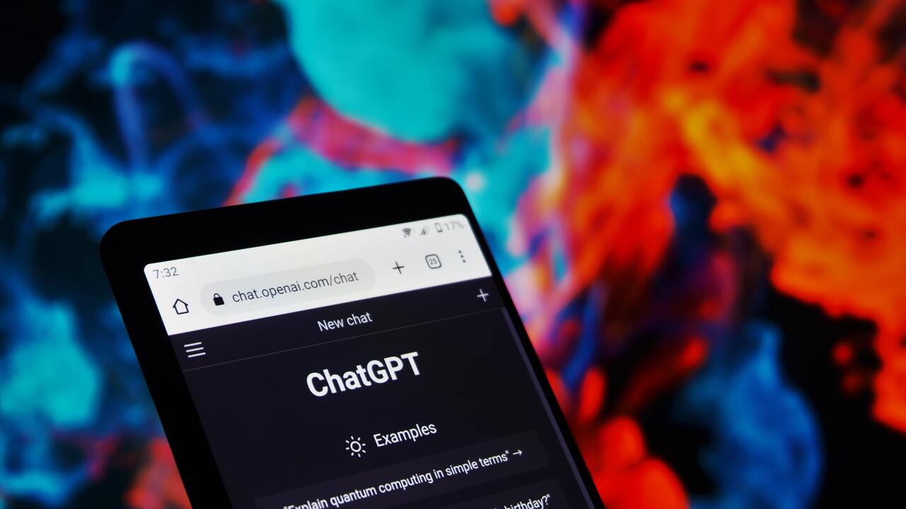 Chatgpt. Openai iphone. Mem chagpt. Chatgpt примеры. Chatgpt openai.