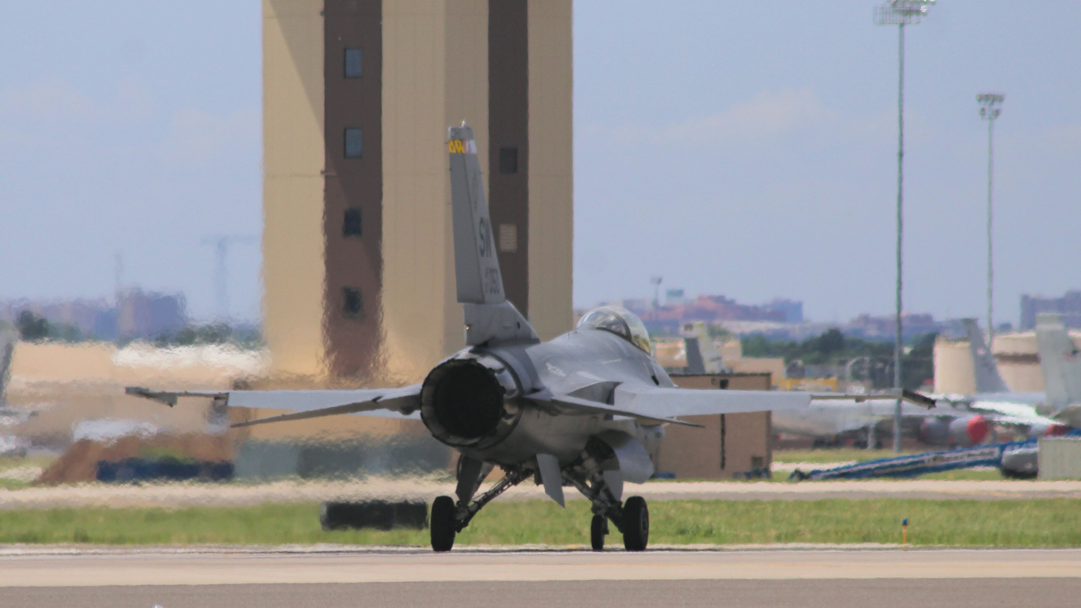 Украинские военные скорее всего применят F-16 для борьбы с авиацией РФ
