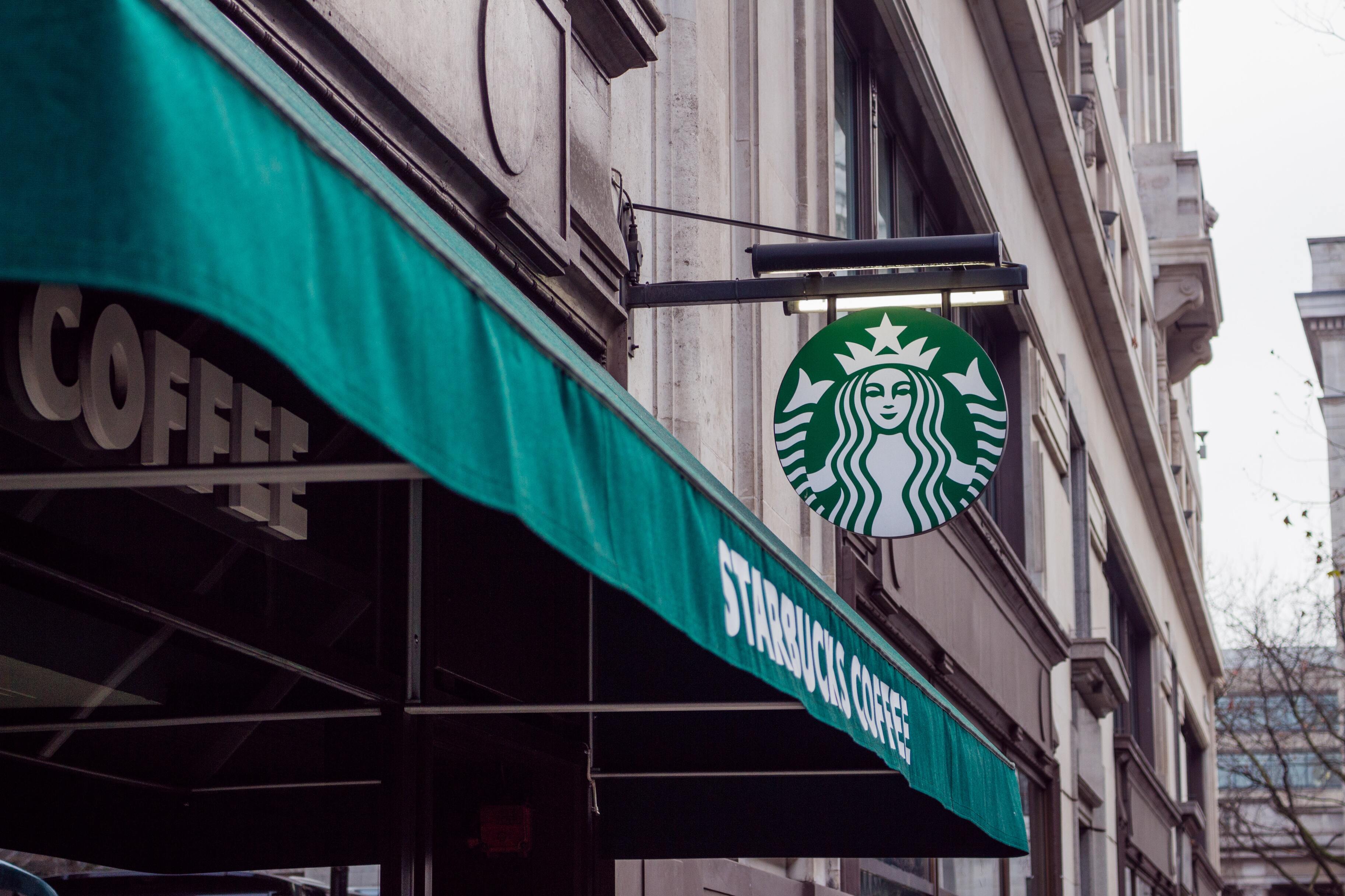 В Starbucks может появиться по-настоящему бесконтактная оплата: только по имени