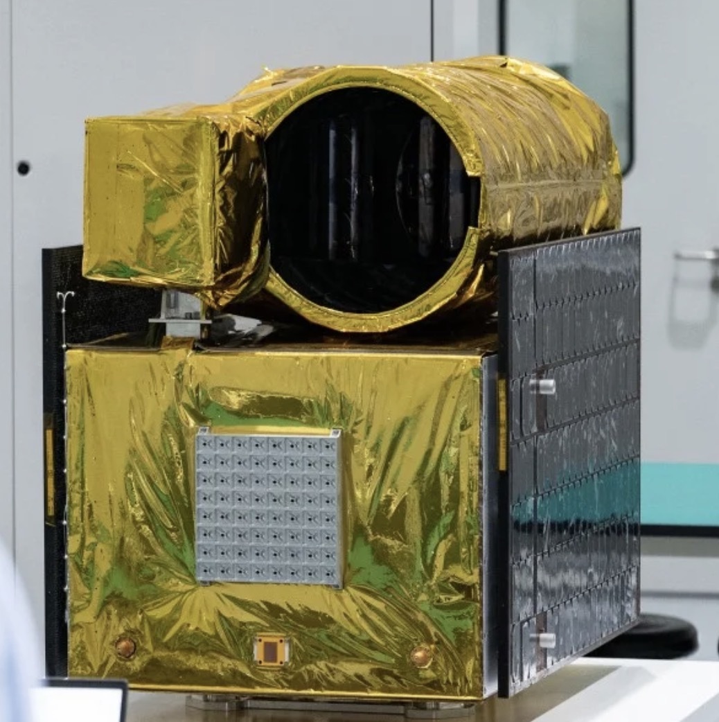Гонконг впервые запустит собственный космический спутник