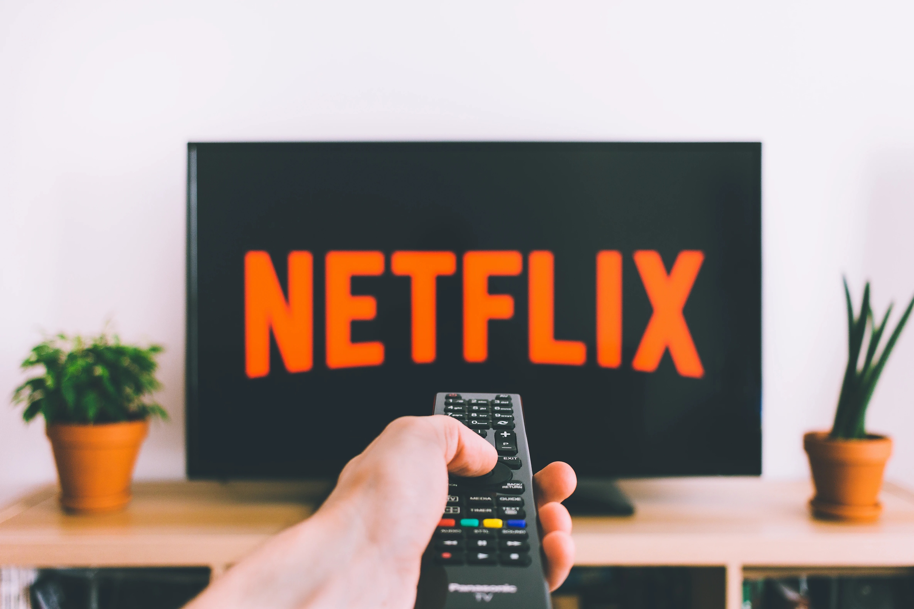 Netflix будет отключать рекламу для дешёвых тарифов за три просмотренных серии