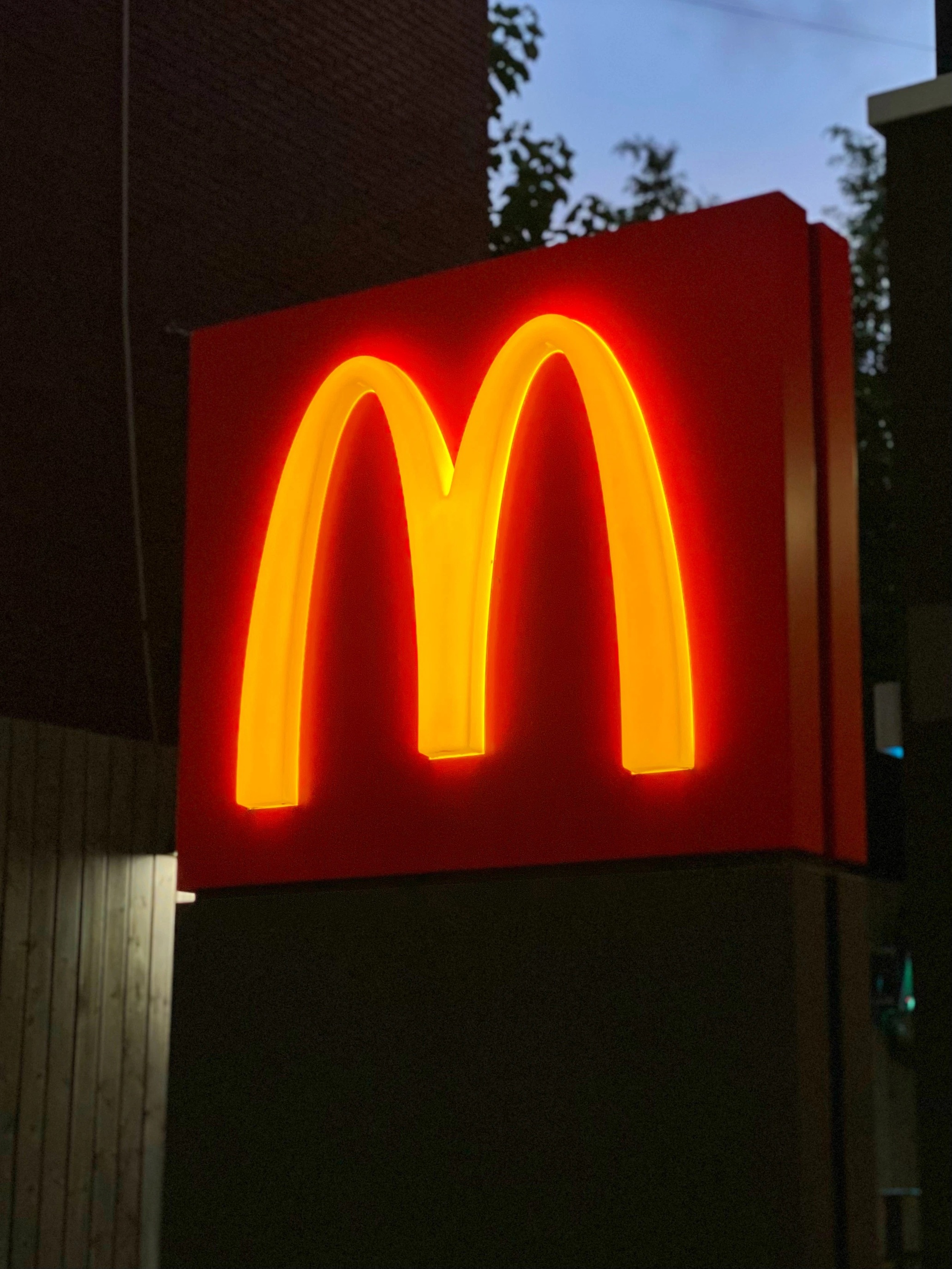 McDonald`s решилась на открытие 10 тысяч новых ресторанов по всему миру
