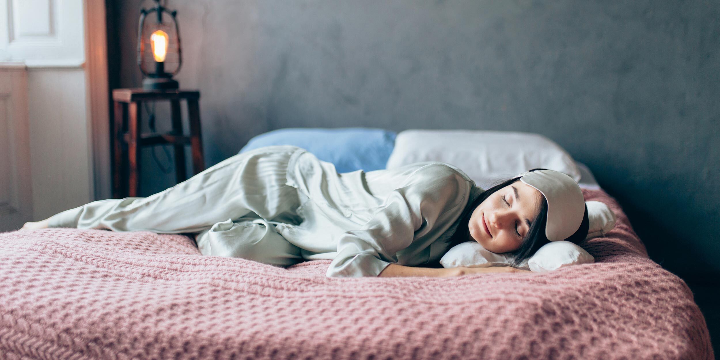 Три причины, почему спать в пижаме может быть вредно для здоровья